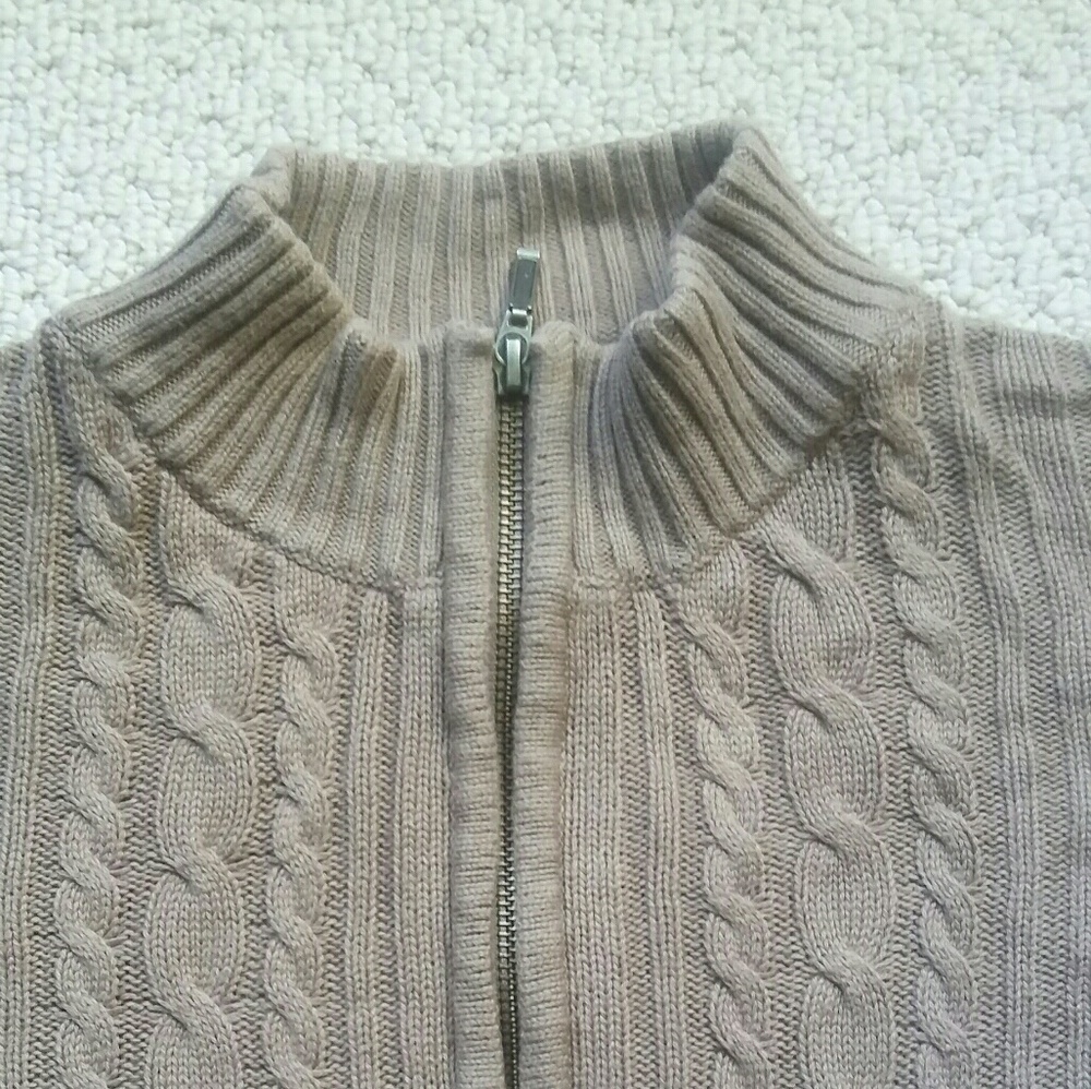 Sweater - Picture 2 of 4